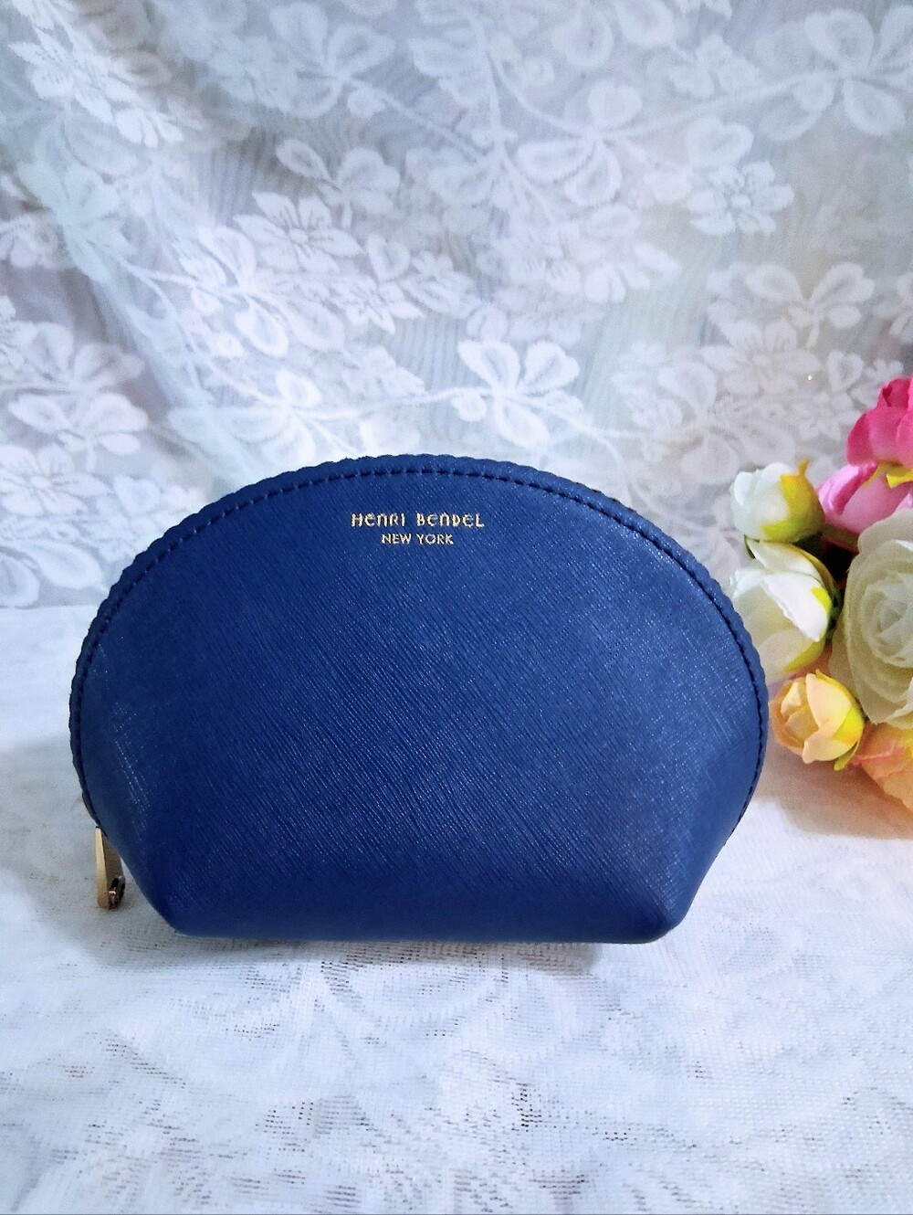 Henri Bendel West 57th Scalloped Dome Cosmetic Pouch